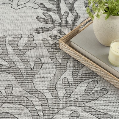 Gray Coral Patterned Synthetic Rectangular 8' x 10' Rug