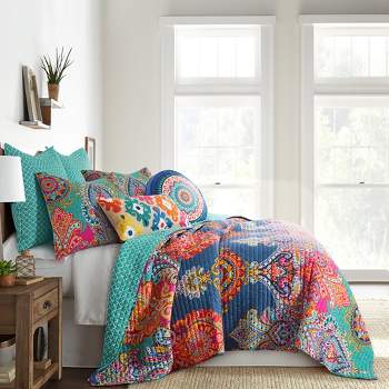St. Claire Quilt Set - One King Quilt And Two King Shams - Grey