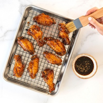 Aluminum Nonstick Quarter Sheet with Oven-Safe Grid