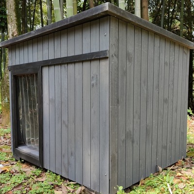 XL Gray Insulated Wood Dog House with Hinged Roof