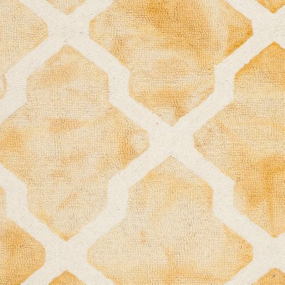 gold/ivory