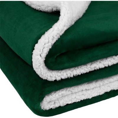 Emerald Green Reversible Fleece and Sherpa Throw Blanket
