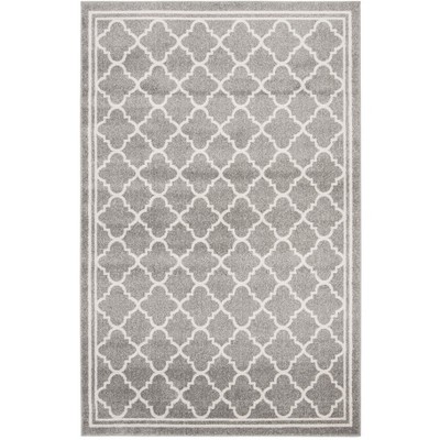 Amherst AMT422 Power Loomed Indoor Rug -Safavieh