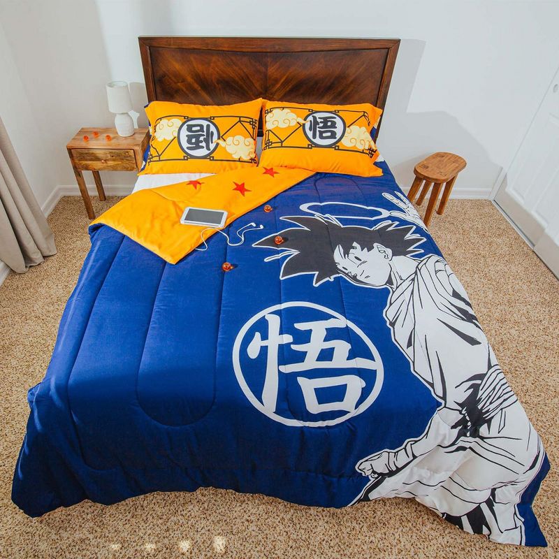 Dragon Ball Z Goku Super Soft Full/Queen Size Comforter, 1 of 7