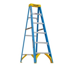 Werner 6 ft. H Fiberglass Step Ladder Type I 250 lb. capacity - 1 of 4