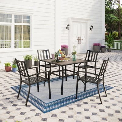 Captiva Designs 5pc Patio Wood-look Square Dining Table with Umbrella Hole & Metal Arm Chairs