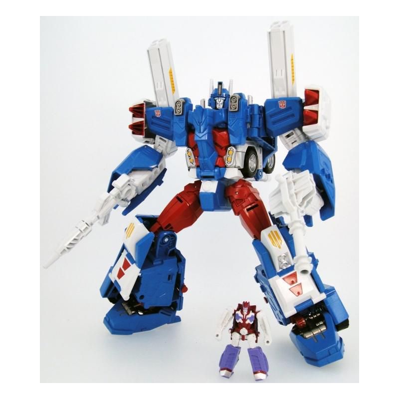 LG14 Ultra Magnus with Alpha Trion Mini Figure | Japanese Transformers Legends Action figures, 2 of 5