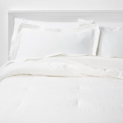 Twin/Twin XL Family-Friendly Comforter & Sham Set White Chambray  - Threshold™