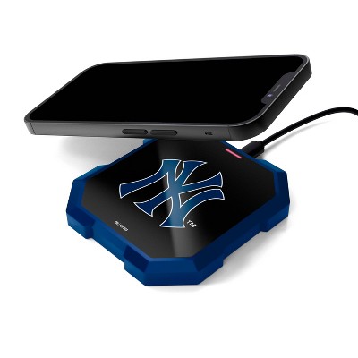 MLB New York Yankees Wireless Charging Pad