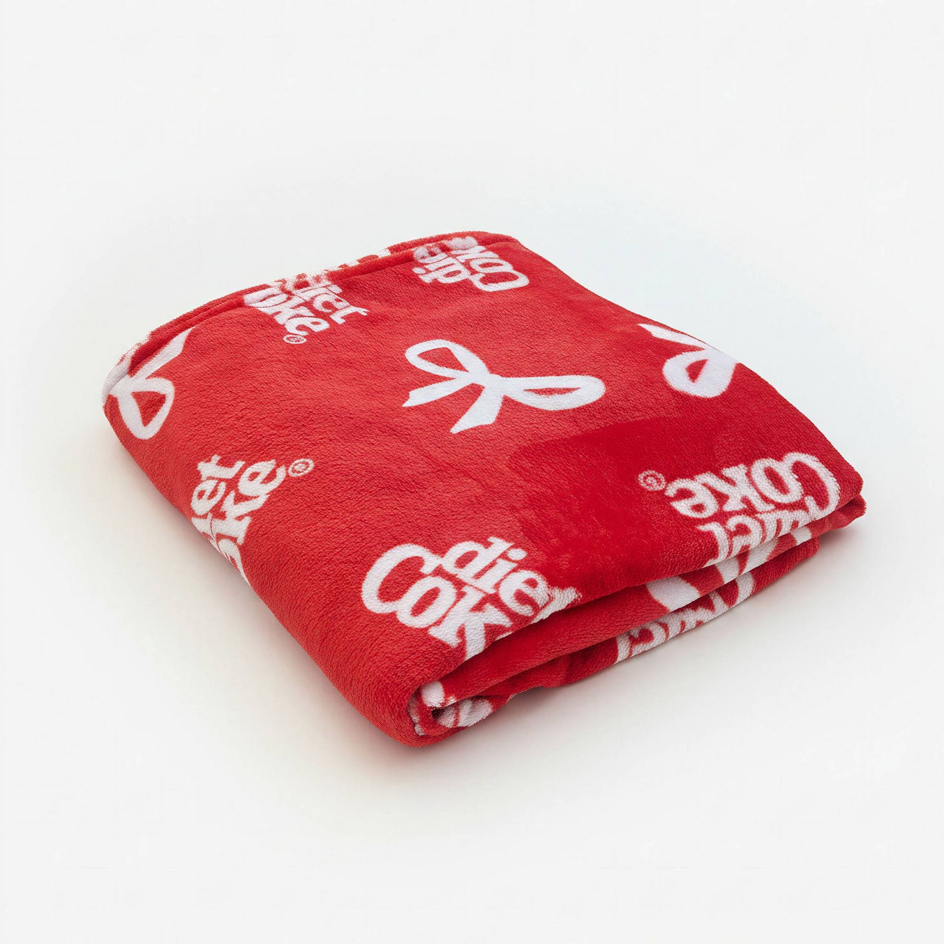 51"x63" Coca-Cola Diet Coke Plush Throw Blanket Red