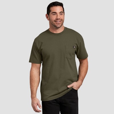 green t shirt outfit men