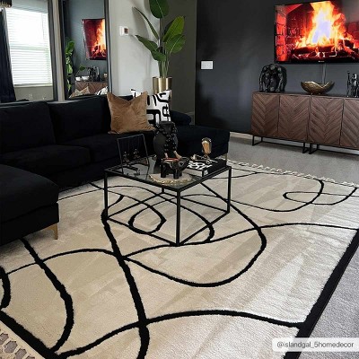 Hauteloom Azana Black & White Area Rug