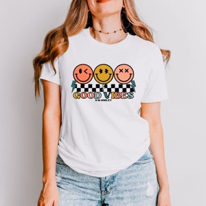 Simply Sage Market S.W.Smiley Checkered Good Vibes Smiley Face Short Sleeve Tee - 1 of 4