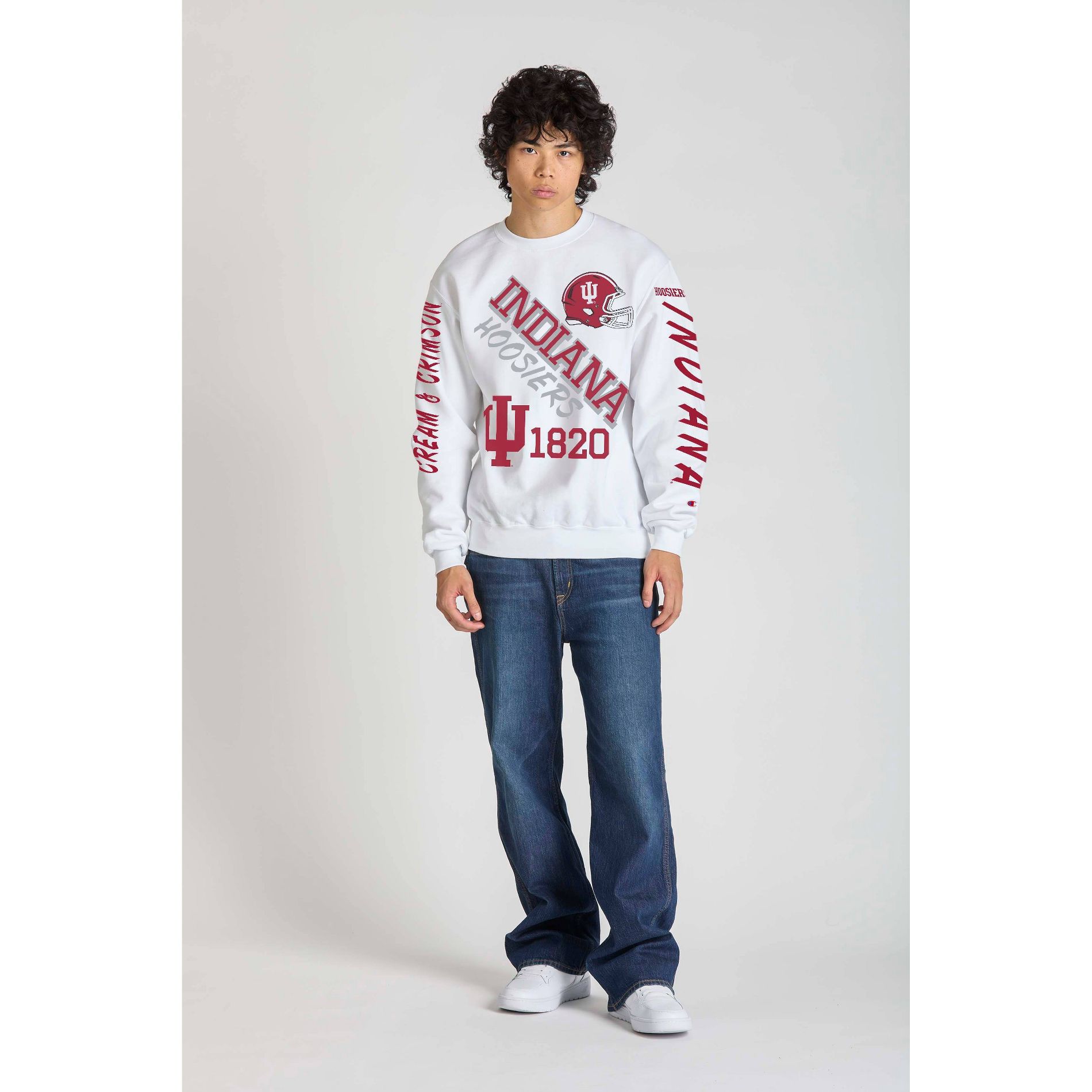 NCAA Indiana Hoosiers Men's Champion White Crew Neck Sweatshirt - M