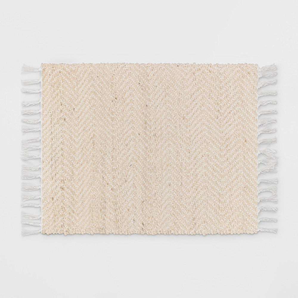  Handloom Woven Accent Rug Natural/Ivory