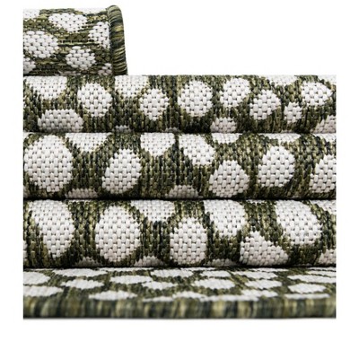 Green and Ivory Square Outdoor Synthetic Rug, 8 ft