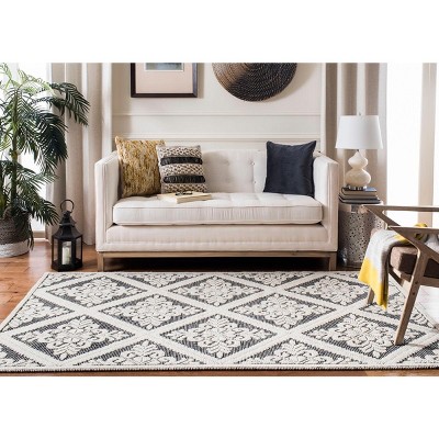 Ivory and Black Hand-Knotted Wool 4' x 6' Area Rug