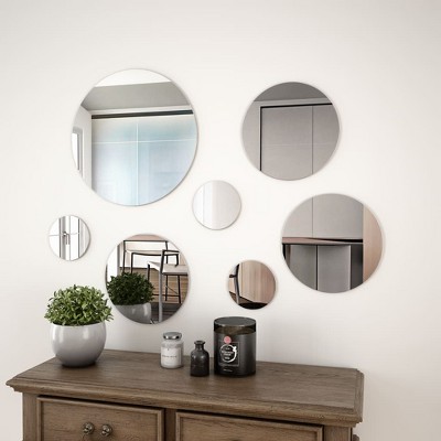 Aghana Digitals 7-Piece Round Synthetic Glass Wall Mirrors Set with Mirror Finish, 2.8-8.3 In Sizes
