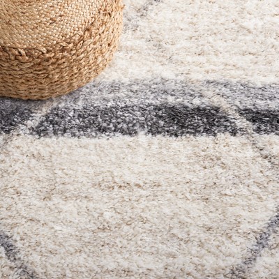 Ivory and Grey Hand-knotted Shag Area Rug 4' x 6'