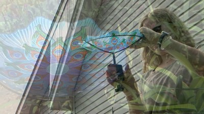 Turquoise Glass Bird Bath with Stand and Deck Clamp