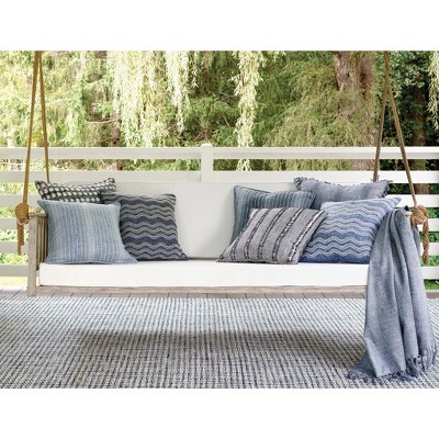 Reversible Denim Stripe Synthetic 8' x 10' Easy-Care Rug