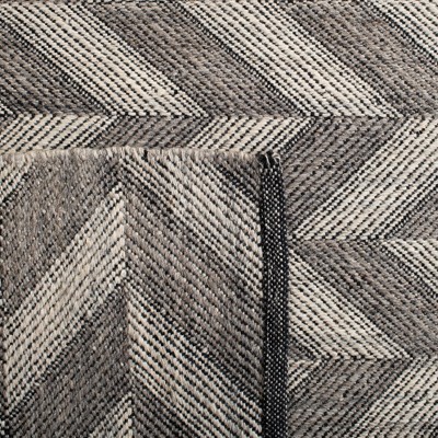Nomadic Essence Handwoven Wool Rug in Grey - 5' x 8'