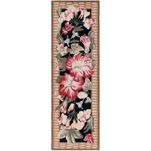 Chelsea HK301 Hand Hooked Area Rug  - Safavieh - 1 of 4