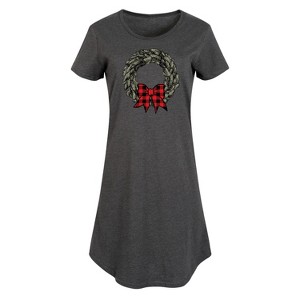 Women's - Instant Message - Buffalo Plaid Christmas Wreath Graphic T-shirt Dress - 1 of 4