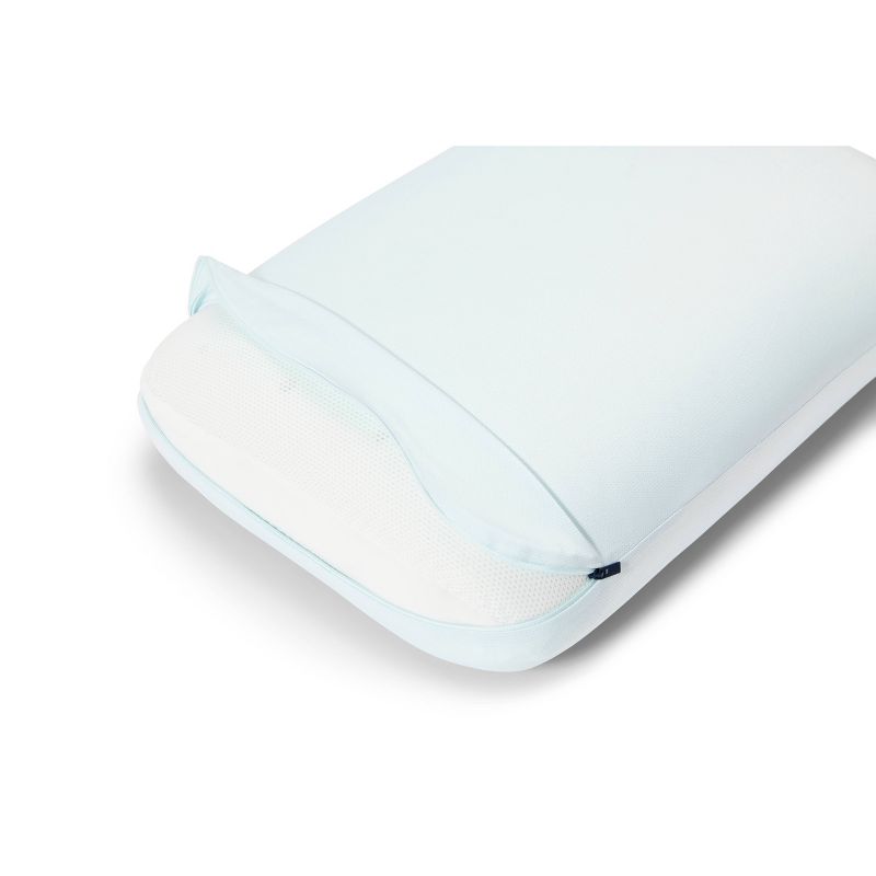 The Casper Hybrid Snow Pillow, 5 of 6