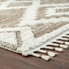 Luxe Weavers South Western Diamond Fringe Indoor Area Rug - 4 of 4