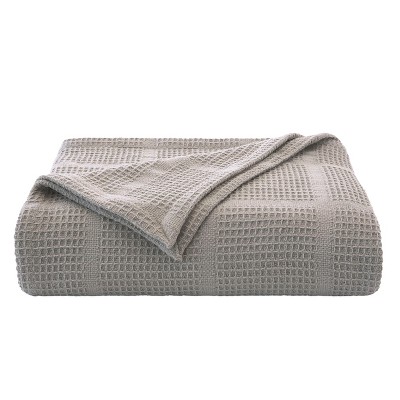 Kenneth Cole New York Essentials Blanket