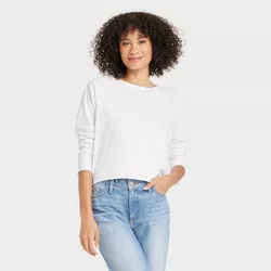 Women's Long Sleeve Sensory Friendly T-Shirt - Universal Thread™ White XXL