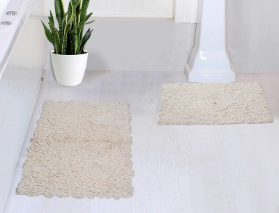 Bell Flower Collection Cotton Floral Pattern Tufted Bath Rug Set Pack of 2 - Home Weavers