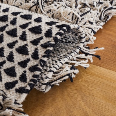 Handwoven Artisan Black and Ivory Cotton 6' Square Rug