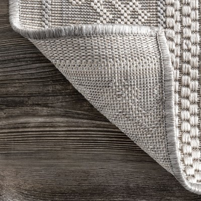 Lowen Gray Tribal Indoor/Outdoor Synthetic Area Rug