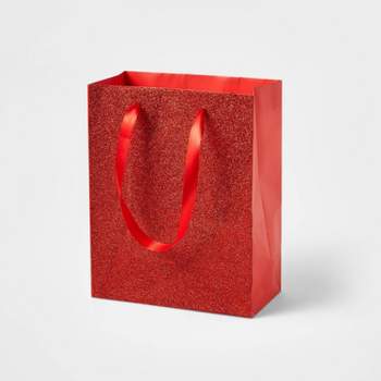 Cub Glitter Gift Bag Red - Wondershop™