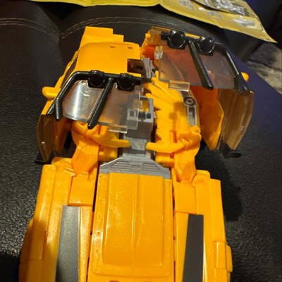 Transformers: Rise Of The Beasts Beast-mode Bumblebee Action