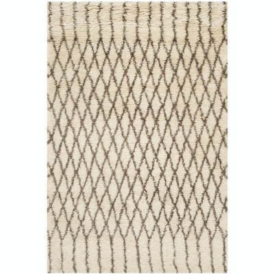 Casablanca CSB860 Hand Tufted Area Rug - Ivory/Grey - 4'x6' - Safavieh.