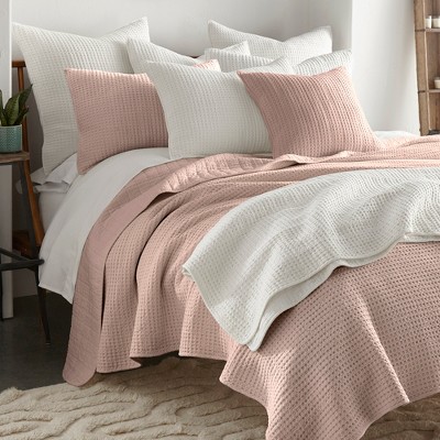 Blush Full Microfiber Reversible Quilt and Sham Set