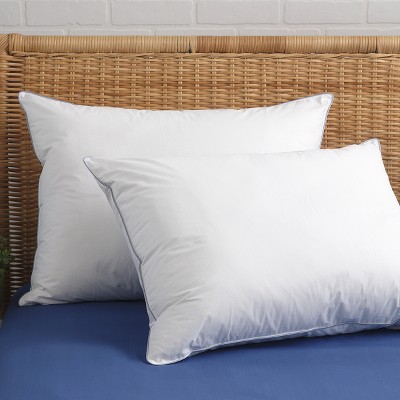 White Jumbo Thermoregulating Hypoallergenic Polyester Pillow
