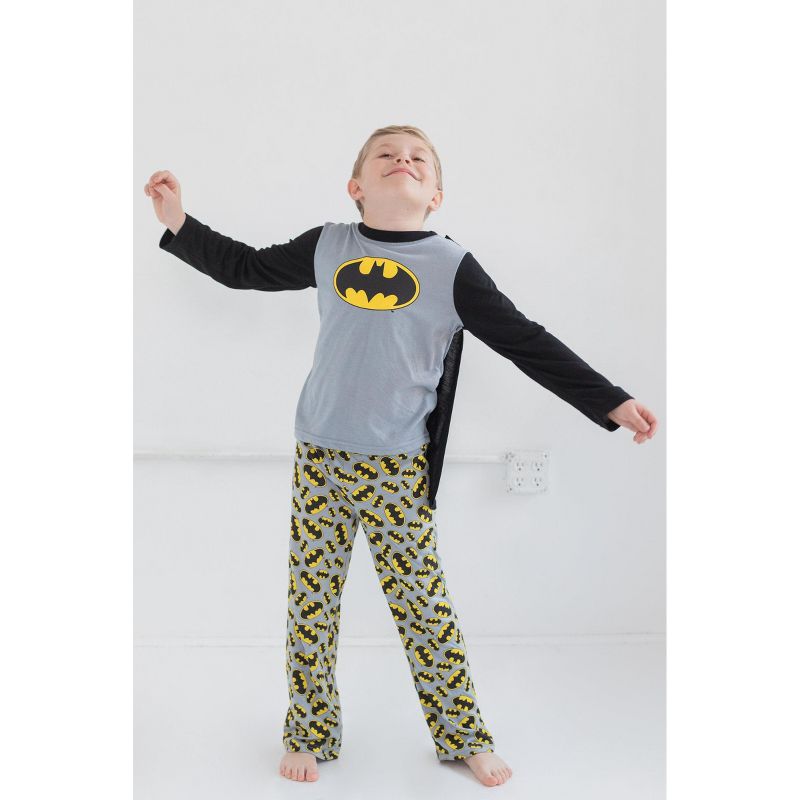 DC Comics Justice League Superman Batman Pajama Shirt and Pants Detachable Cape Sleep Set Little Kid to Big Kid, 2 of 9
