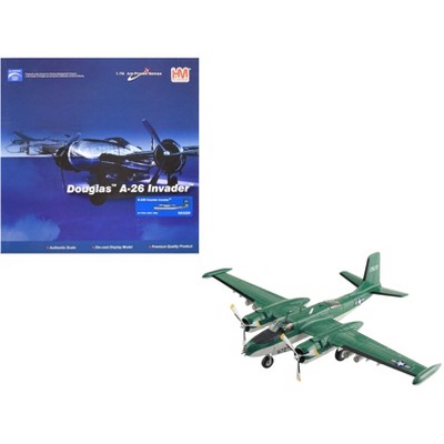 Douglas B-26K (A-26) Counter Invader Bomber Aircraft "Prototype" (1960s) US Air Force 1/72 Diecast Model by Hobby Master