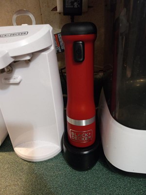 Review: The Black+Decker Kitchen Wand Is an Impressive 6-in-1 Device