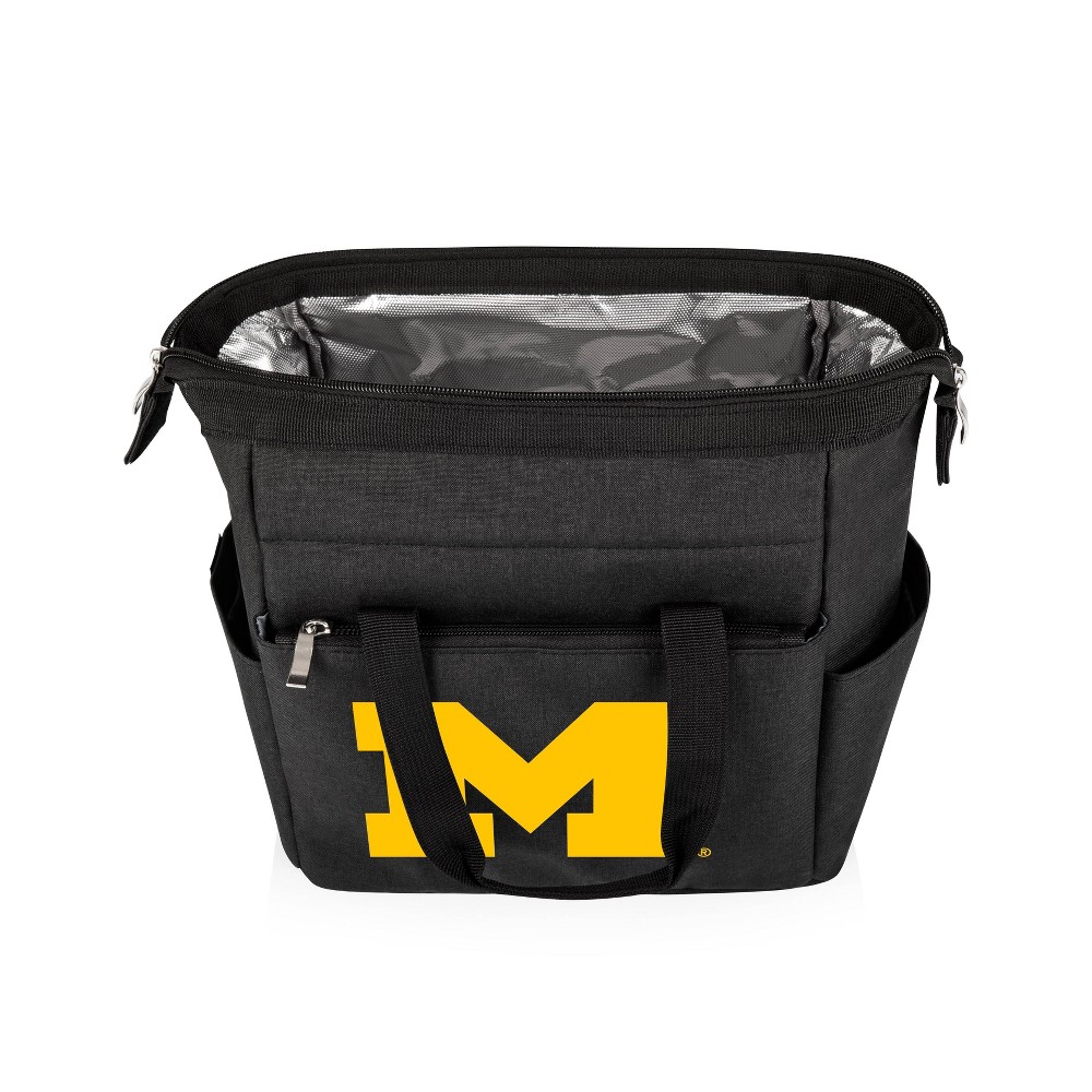 NCAA Michigan Wolverines On The Go Lunch Cooler - Black