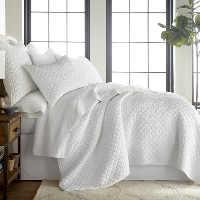 Rowan White King Reversible Microfiber Quilt Set