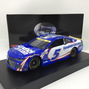 Kyle Larson 2021 Hendrickcars.com Champion Elite 1:24 Diecast - 1 of 4