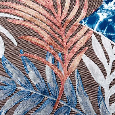 Reversible Brown/Blue Geometric Synthetic 5' x 7' Area Rug