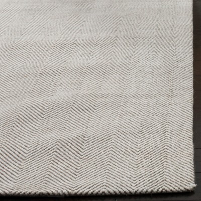 Elegance Light Blue Hand Woven Wool-Blend 5' x 8' Area Rug