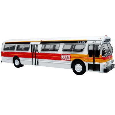 Flxible 53102 New Look Transit Bus "San Francisco MUNI" White with Red & Yellow 1/87 (HO) Scale Diecast Model by Iconic Replicas