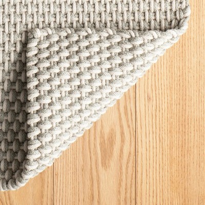 Platinum & Ivory Geometric Braided Indoor/Outdoor Rug 2.5' x 8'